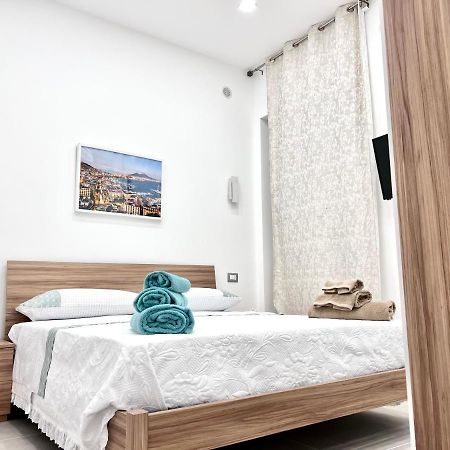 Casa Vacanza Da Zia Susetta Naples Luaran gambar
