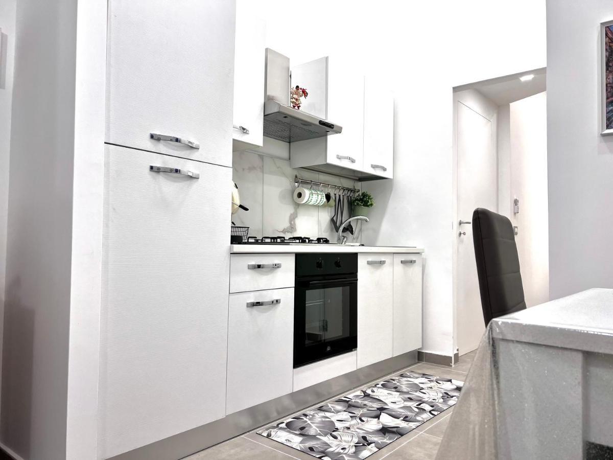Casa Vacanza Da Zia Susetta Naples Luaran gambar